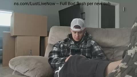 Snapshot of lustlivenow chatting on 25, 2, 2026 GUY --- GIRL online show from 25, 2, 2026