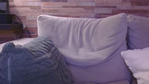 Snapshot of lustonfan chatting on 20, 4, 2026 lustonfan online show from 20, 4, 2026