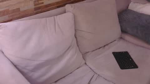 Snapshot of lustonfan chatting on 27, 4, 2026 lustonfan online show from 27, 4, 2026