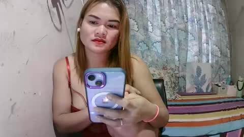 Snapshot of lusty_babe25 chatting on 6, 2, 2026 Flora Mae online show from 6, 2, 2026