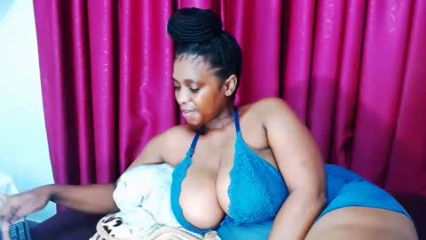 Snapshot of lustydesirex chatting on 25, 12, 2024 lustydesirex online show from 25, 12, 2024