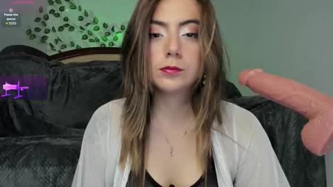 Snapshot of luumanson chatting on 19, 3, 2026 Lucy Manson online show from 19, 3, 2026