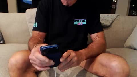 Snapshot of luv_missle chatting on 2, 4, 2026 luv_missle online show from 2, 4, 2026