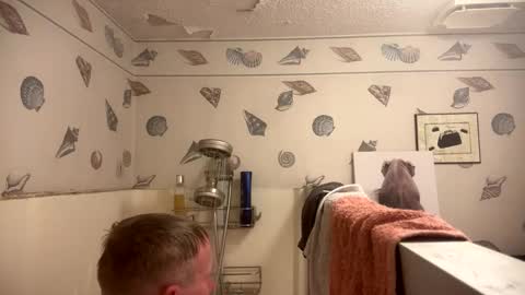 Snapshot of luveatinpussy8 chatting on 1, 4, 2026 luveatinpussy8 online show from 1, 4, 2026