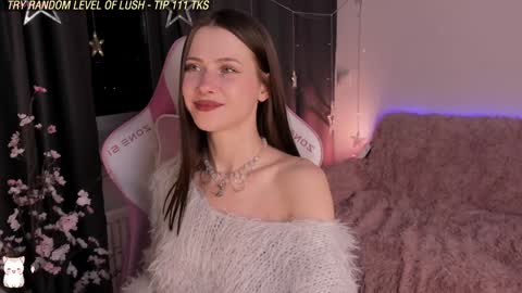Snapshot of luvjuly chatting on 12, 12, 2024 Julia LuvJuly online show from 12, 12, 2024