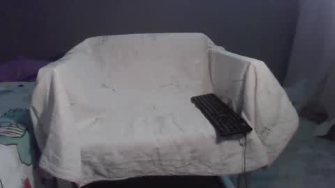 Bee Bee online show from 30, 3, 2026