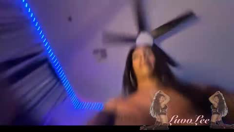 Snapshot of luvvlee chatting on 28, 9, 2025 luvvlee online show from 28, 9, 2025