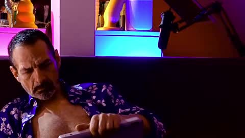 Im a   -  CAMGUY YOU  LIKE to FUCK online show from 25, 12, 2024