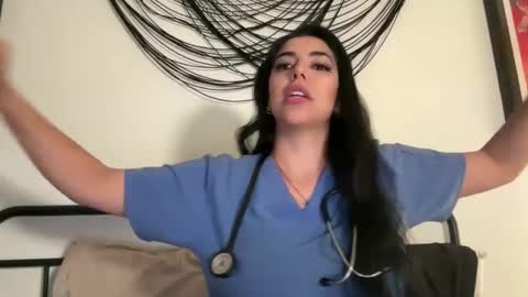 Snapshot of luxcher22 chatting on 1, 4, 2026 luxcher22 online show from 1, 4, 2026