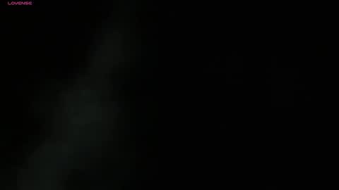 Snapshot of luxe_fantasy25 chatting on 25, 4, 2026 luxe_fantasy25 online show from 25, 4, 2026