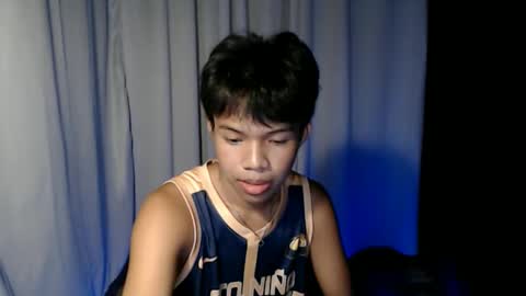 Snapshot of luxirfy_xx chatting on 6, 3, 2026 luxirfy online show from 6, 3, 2026