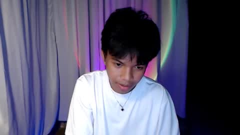 Snapshot of luxirfy_xx chatting on 27, 3, 2026 luxirfy online show from 27, 3, 2026