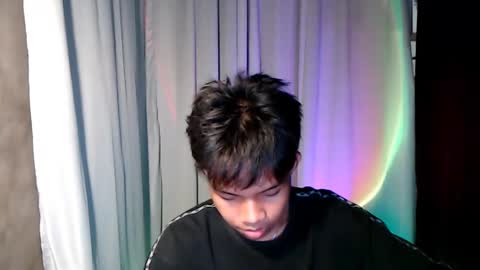 Snapshot of luxirfy_xx chatting on 11, 4, 2026 luxirfy online show from 11, 4, 2026