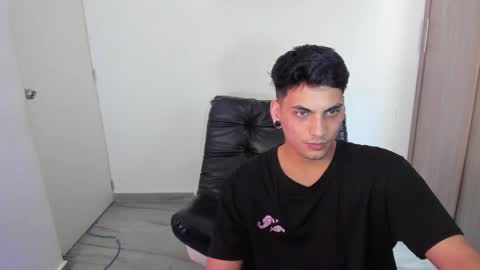 Snapshot of luxrx chatting on 9, 6, 2026 luxrx online show from 9, 6, 2026
