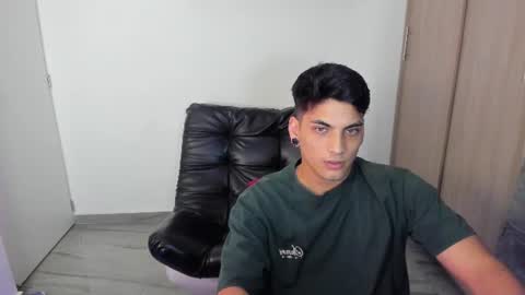 Snapshot of luxrx chatting on 13, 6, 2026 luxrx online show from 13, 6, 2026