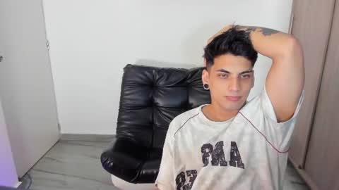 Snapshot of luxrx chatting on 26, 6, 2026 luxrx online show from 26, 6, 2026