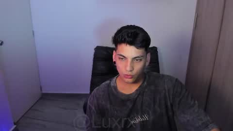 Snapshot of luxrx chatting on 11, 7, 2026 luxrx online show from 11, 7, 2026
