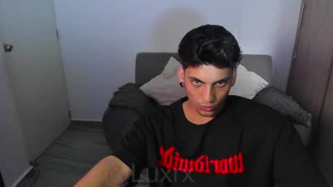 Snapshot of luxrx chatting on 16, 7, 2026 luxrx online show from 16, 7, 2026