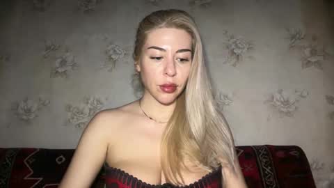 LuxSonyaStar online show from 7, 5, 2026