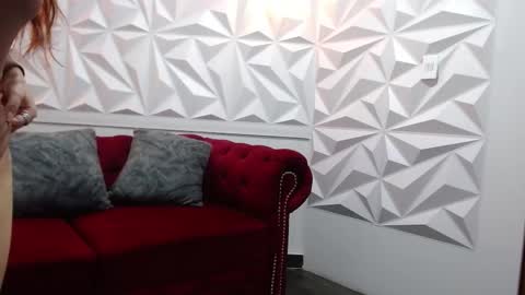 Snapshot of luxury_02 chatting on 3, 12, 2025 Luxury online show from 3, 12, 2025
