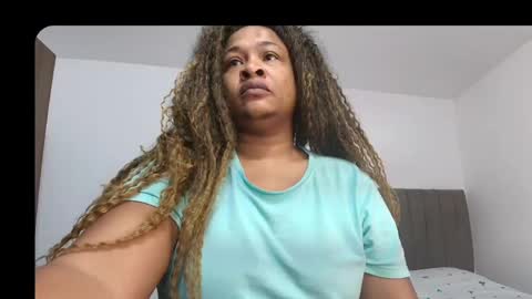 Snapshot of luxy_benet chatting on 1, 6, 2026 Big Benet online show from 1, 6, 2026