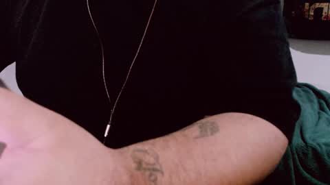 Snapshot of lvcifer_ chatting on 10, 1, 2025 ayoo online show from 10, 1, 2025