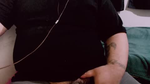 Snapshot of lvcifer_ chatting on 10, 1, 2025 ayoo online show from 10, 1, 2025