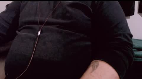 Snapshot of lvcifer_ chatting on 2, 3, 2025 ayoo online show from 2, 3, 2025