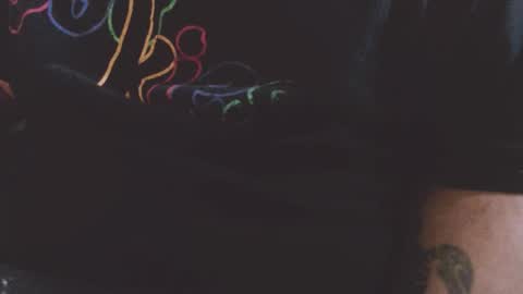 Snapshot of lvcifer_ chatting on 2, 11, 2025 ayoo online show from 2, 11, 2025