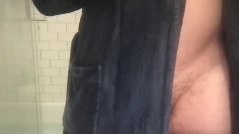 lvguynextdoor440656 online show from 27, 10, 2025