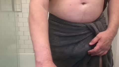 lvguynextdoor440656 online show from 24, 5, 2026