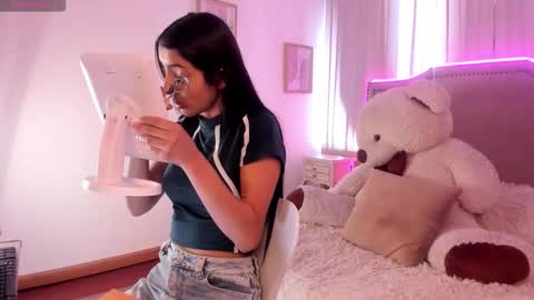 lya_brown online show from 30, 11, 2025