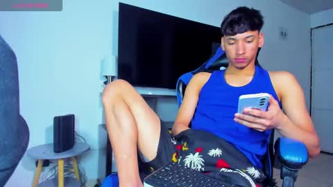 Snapshot of lyam_russo chatting on 10, 4, 2026 Lyam online show from 10, 4, 2026