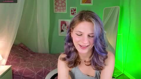 lychee__chan online show from 18, 3, 2026