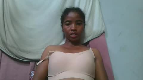 lydie856696 online show from 30, 4, 2026