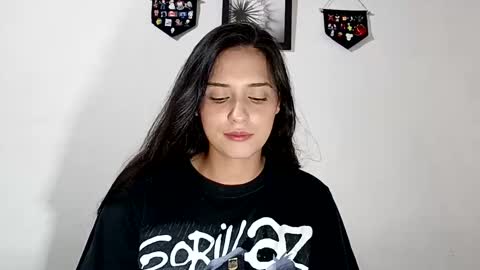 Snapshot of lyla205 chatting on 20, 2, 2025 lyla online show from 20, 2, 2025