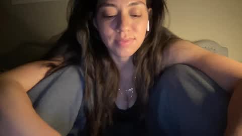 Snapshot of lylajades chatting on 9, 1, 2025 Olivia online show from 9, 1, 2025