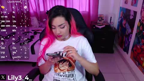 Snapshot of lyli3_4 chatting on 30, 1, 2025 lyli3_4 online show from 30, 1, 2025