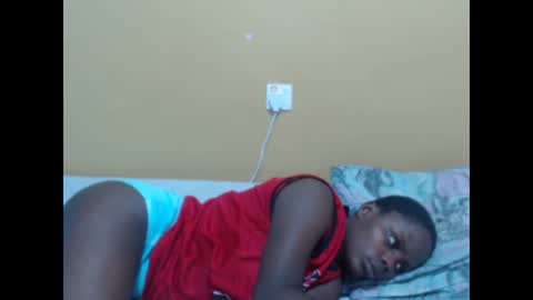 lyn_anna online show from 19, 2, 2025