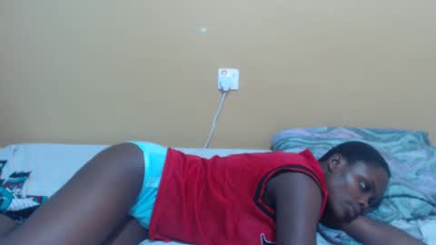 lyn_anna online show from 19, 2, 2025