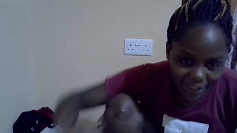 Snapshot of lyn_anna chatting on 14, 11, 2025 lyn_anna online show from 14, 11, 2025