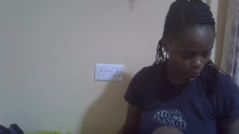Snapshot of lyn_anna chatting on 14, 12, 2025 lyn_anna online show from 14, 12, 2025