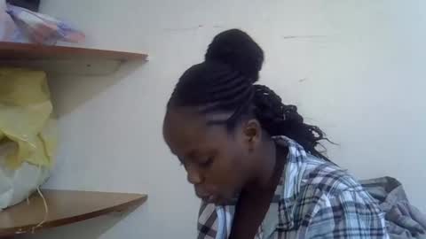 lyn_anna online show from 8, 2, 2026