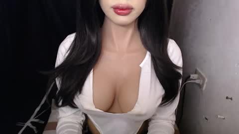 Snapshot of lyn_horny chatting on 23, 3, 2026 Lyn online show from 23, 3, 2026
