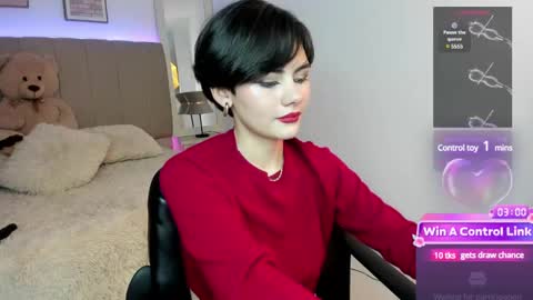 Snapshot of lyn_lebelle chatting on 19, 12, 2024 Lyn online show from 19, 12, 2024