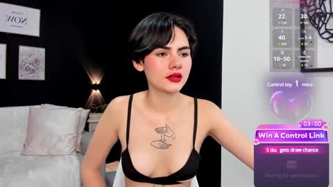 Snapshot of lyn_lebelle chatting on 24, 12, 2024 Lyn online show from 24, 12, 2024