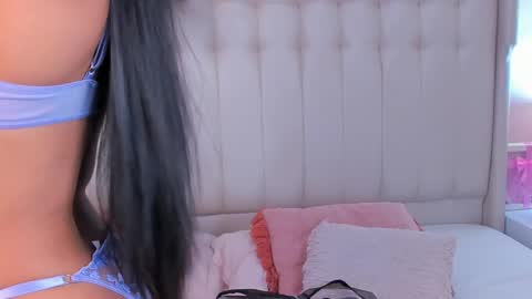 Snapshot of lyn_smith_ chatting on 30, 9, 2025 Lyn online show from 30, 9, 2025
