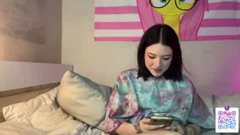 Snapshot of lyna25 chatting on 22, 7, 2026 Alisha online show from 22, 7, 2026