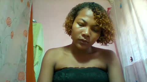 lyndah19 online show from 18, 2, 2026