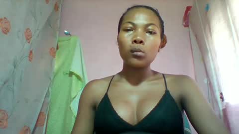 lyndah19 online show from 20, 2, 2026